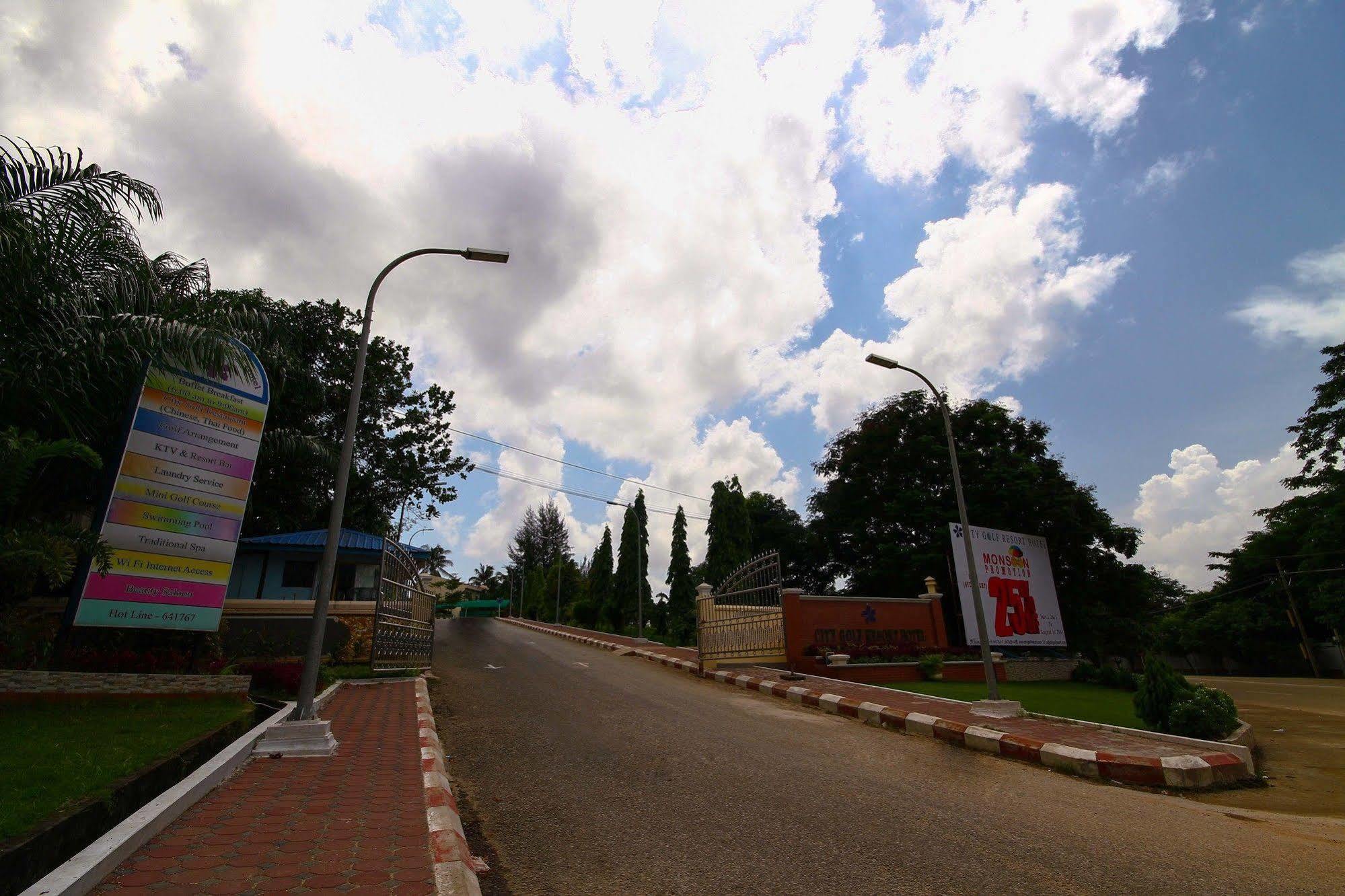 City Golf Resort Yangon Dış mekan fotoğraf