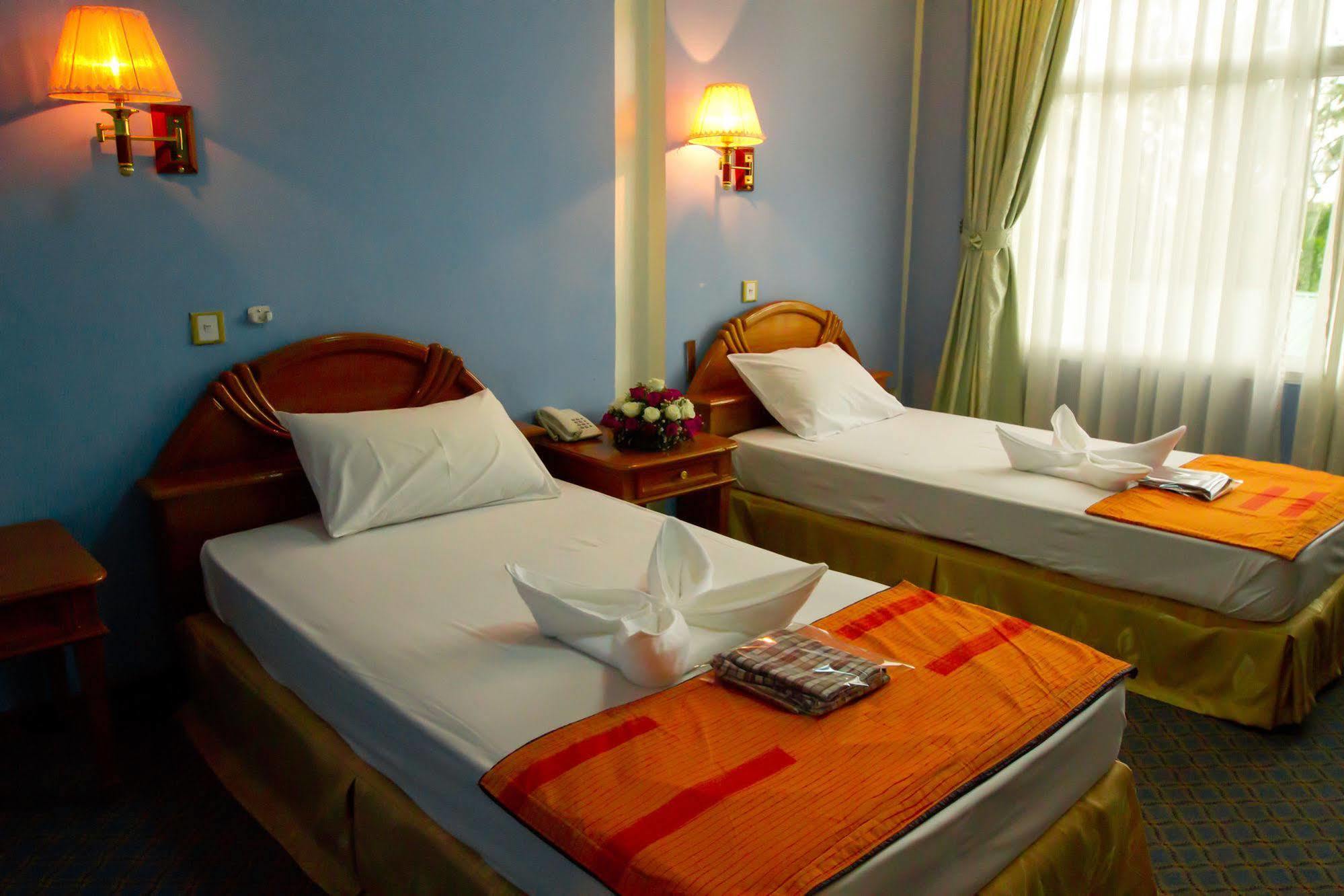City Golf Resort Yangon Dış mekan fotoğraf