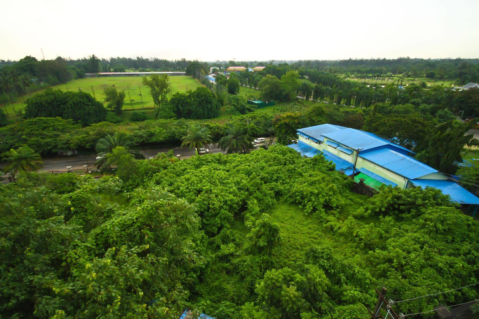 City Golf Resort Yangon Dış mekan fotoğraf