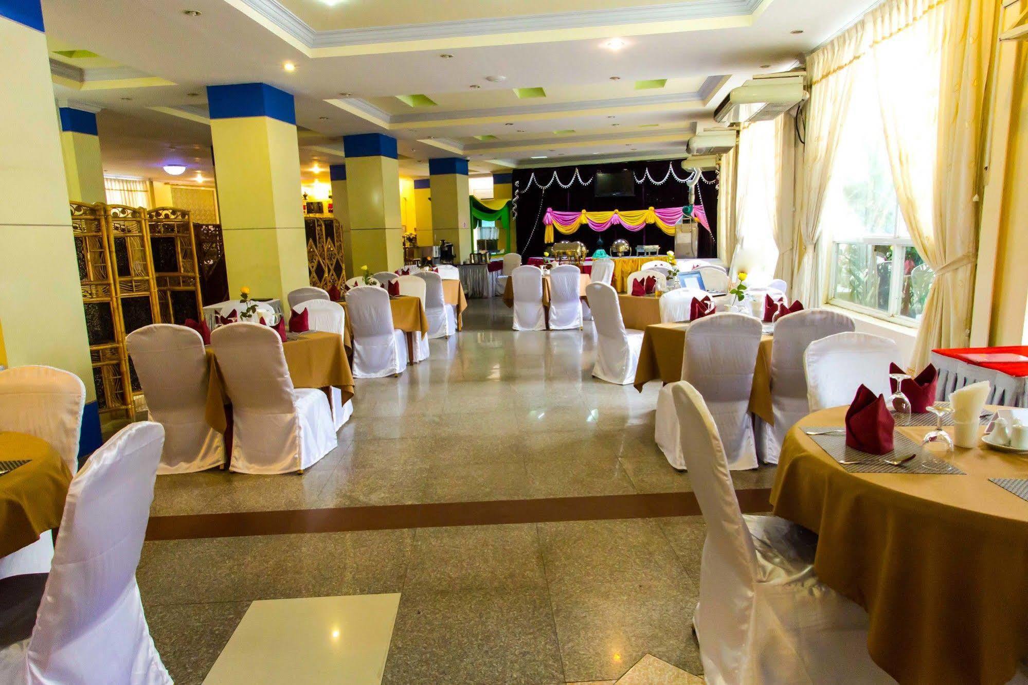 City Golf Resort Yangon Dış mekan fotoğraf