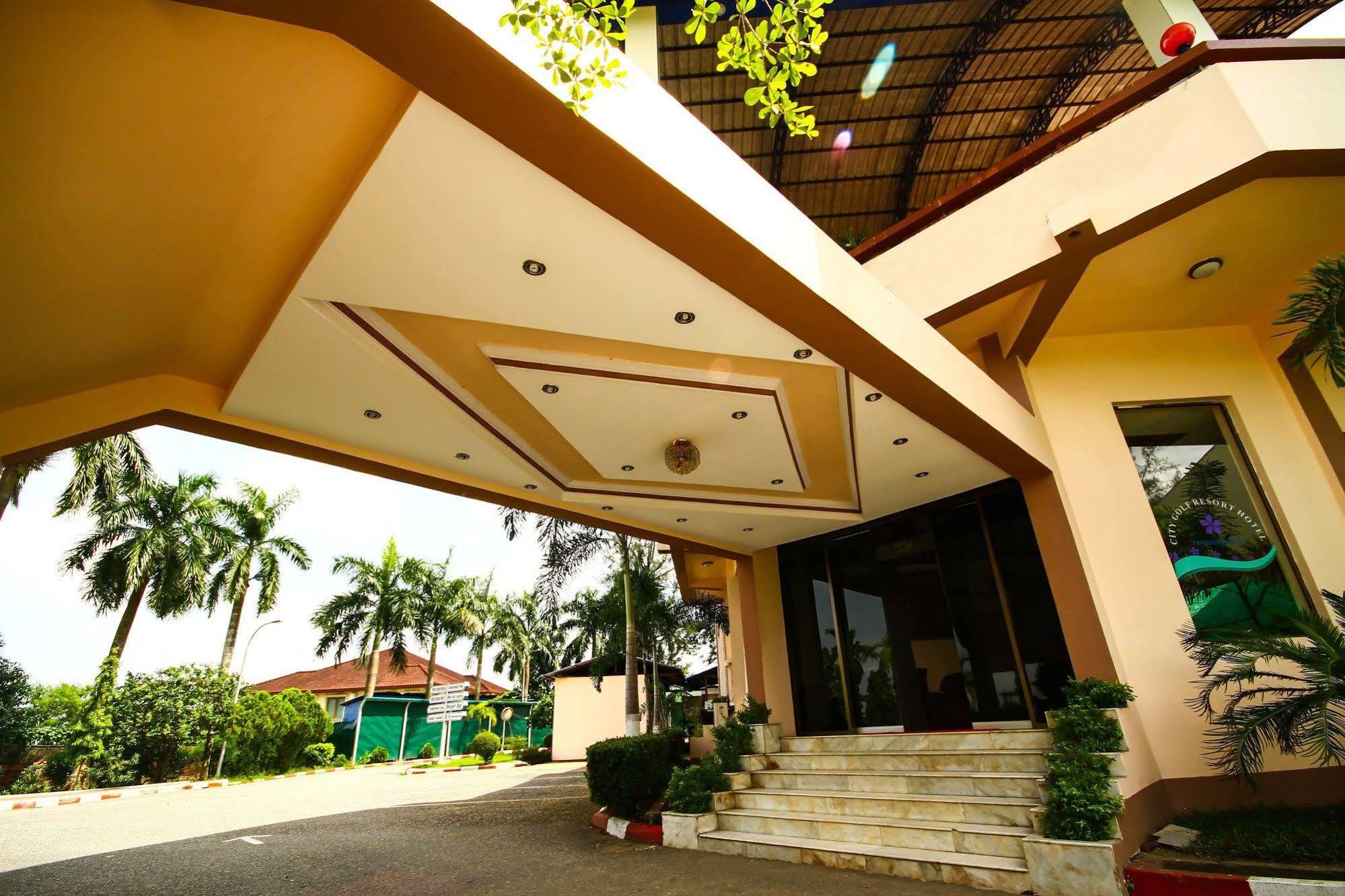 City Golf Resort Yangon Dış mekan fotoğraf